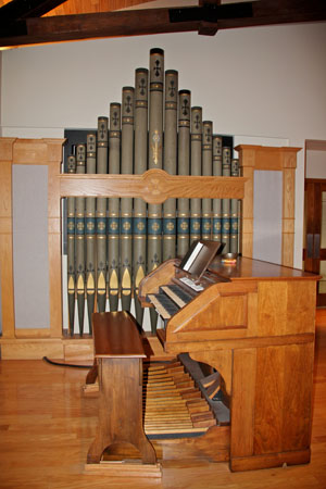 Chapel organ with pipework by Hook and Hastings